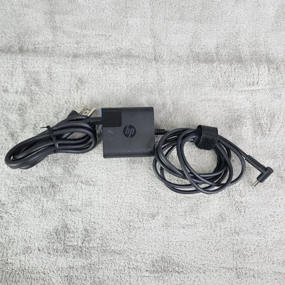 Genuine HP 45W AC Power Charger TPN-LA 04 853490-001 19.5V 2.31A